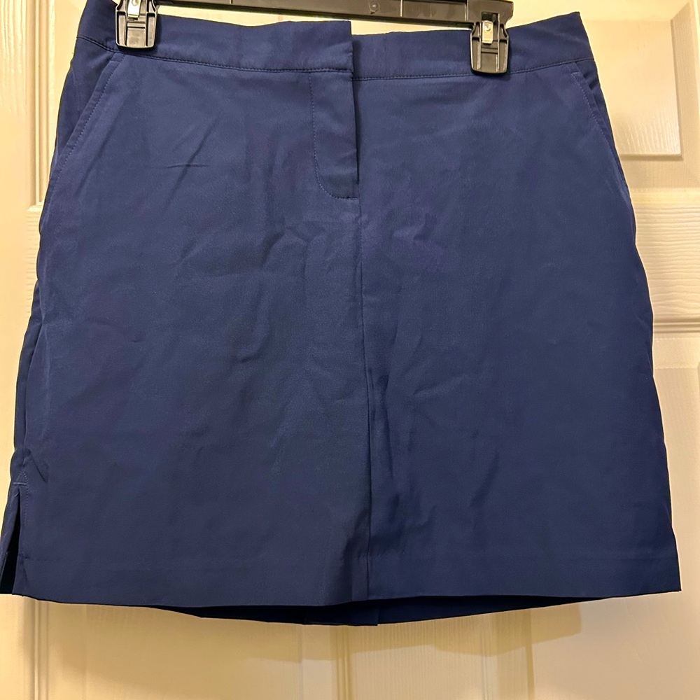 IZOD Golf Skort Sz 2